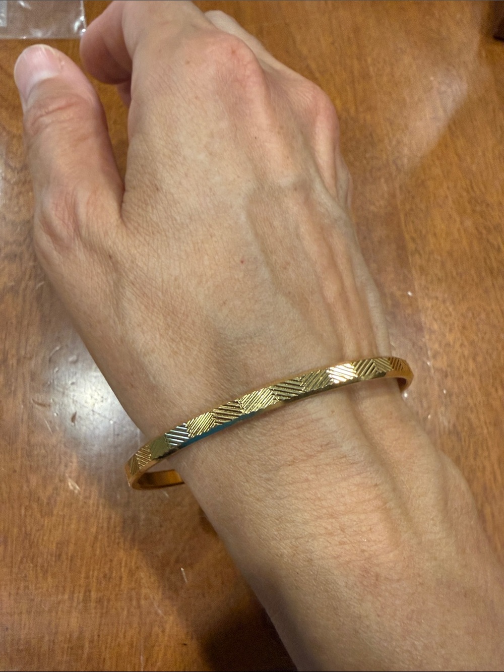 Vintage Trifari Gold Tone Etched Thin Bangle Bracelet